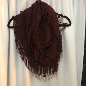Windsor, maroon infinity scarf, very warm ❤️